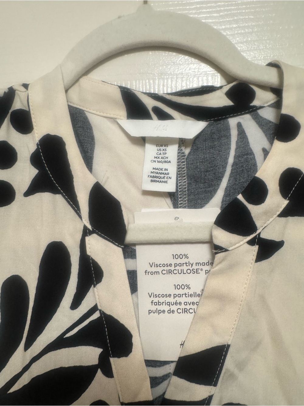 H&M Black and White Patterned Tunic Dress - Picture 5 of 13